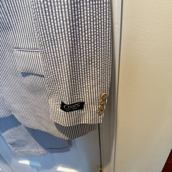 Seersucker Suit - Picture 3 of 6